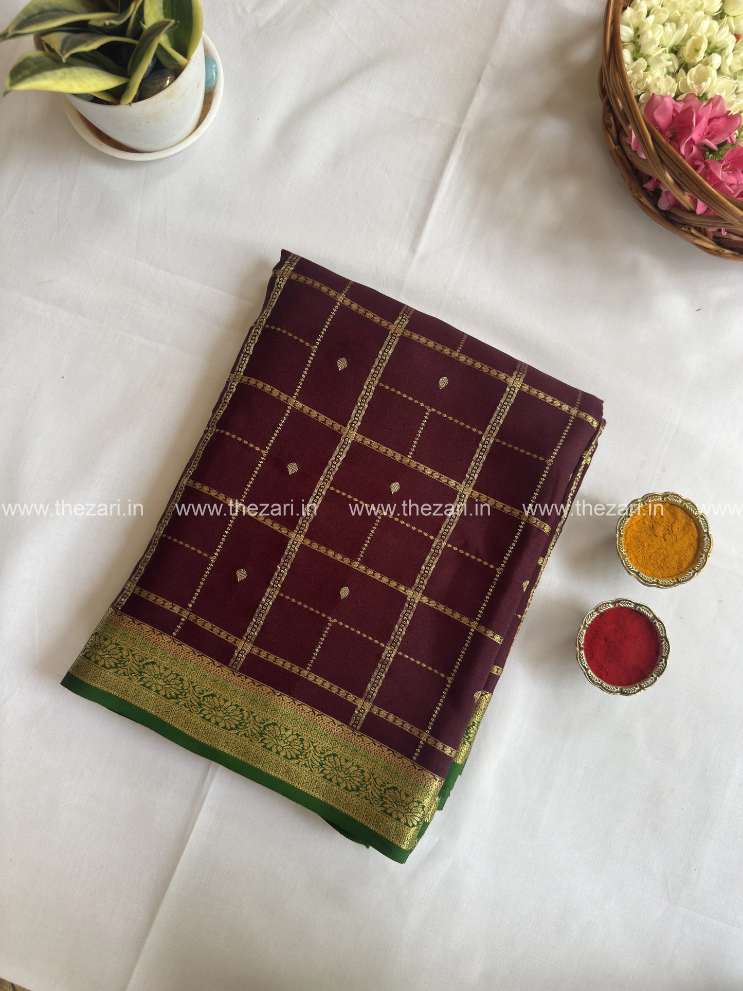 Mysore crepe silk saree in Rectangle and square Checks with butta Coffee brown and green 150 GSM