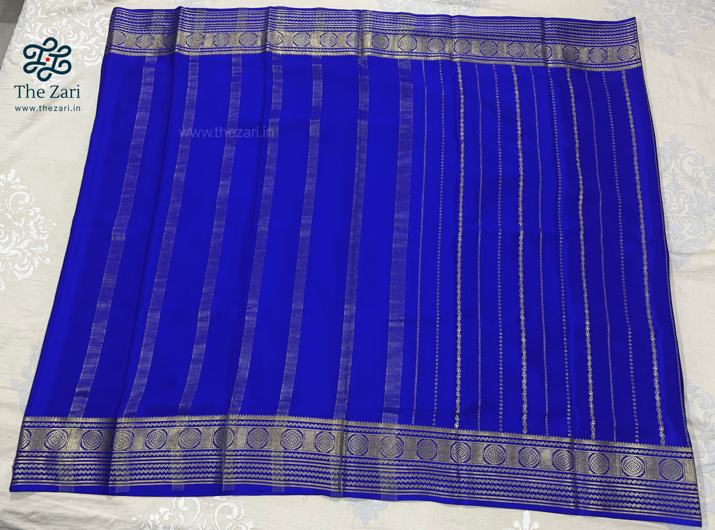 Pure Mysore crepe silk with vertical lines Royal blue color