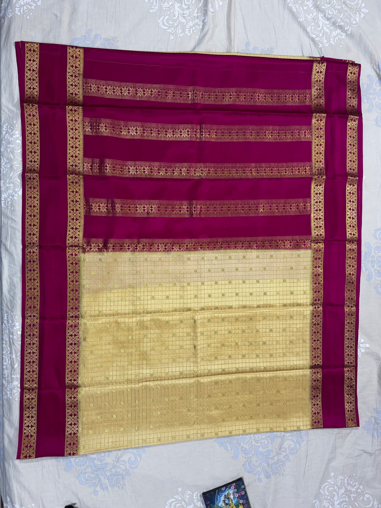 Mysore crepe silk saree in  Checks with butta Gold and Pink 150GSM