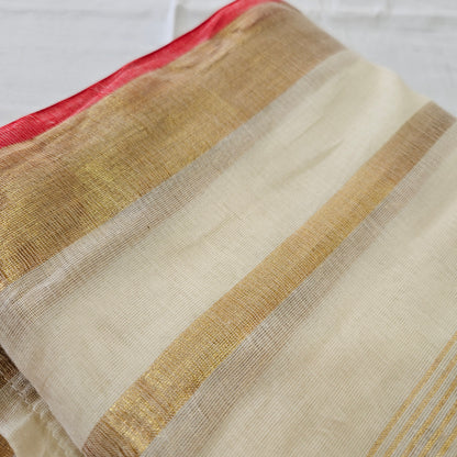 Red Full Zari Line Mul Cotton 120 Count Saree